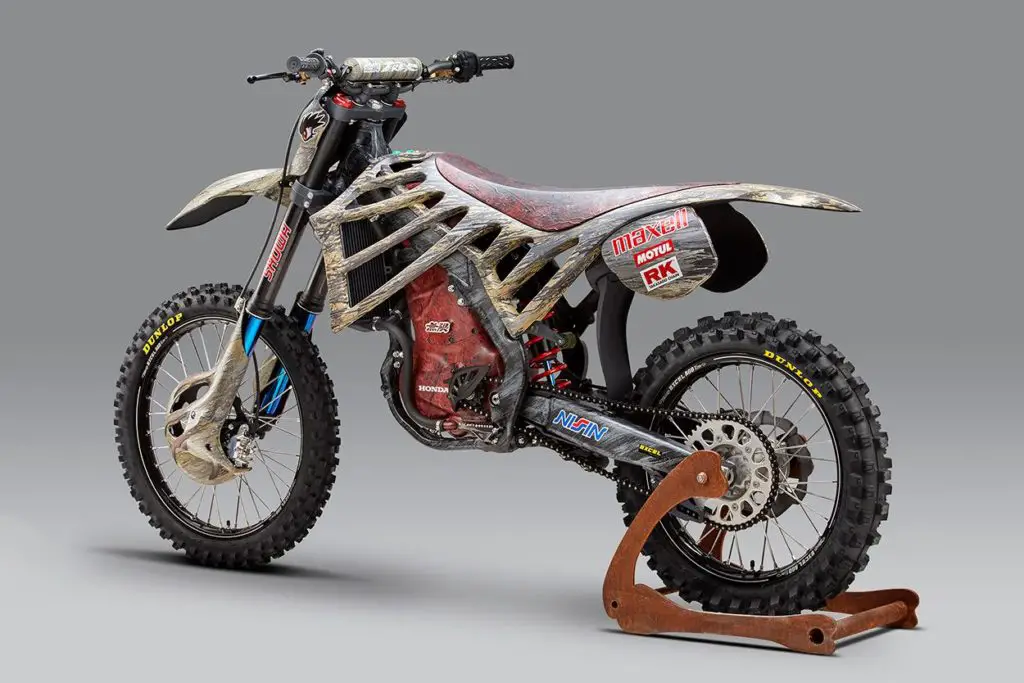 Honda-Mugen-E-Rex-electric-dirt-bike-lateral-rear-shot