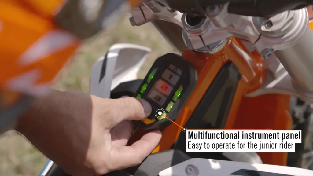 KTM-SX-E5-Kids-electric-motocross-dirt-bike-display