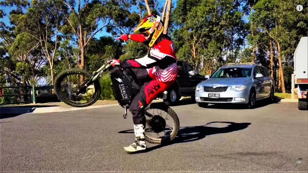 Stealth-H-52-electric-dirt-bike-inverse-wheelie-shot