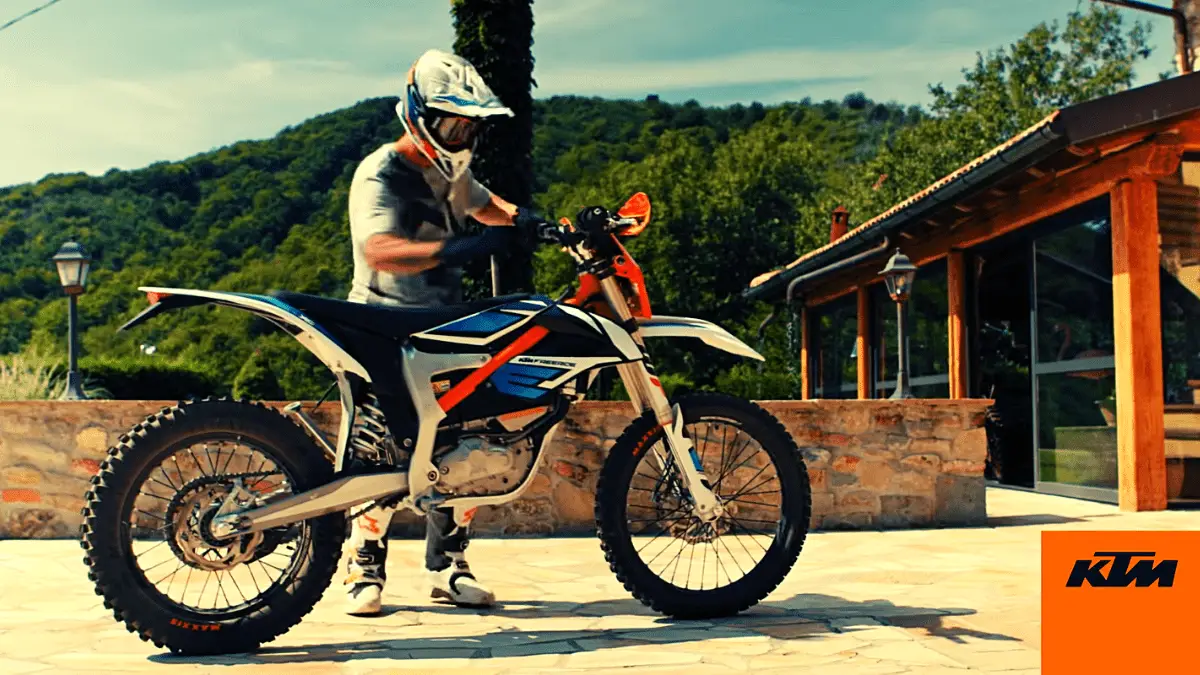 best dirt bike for teenager