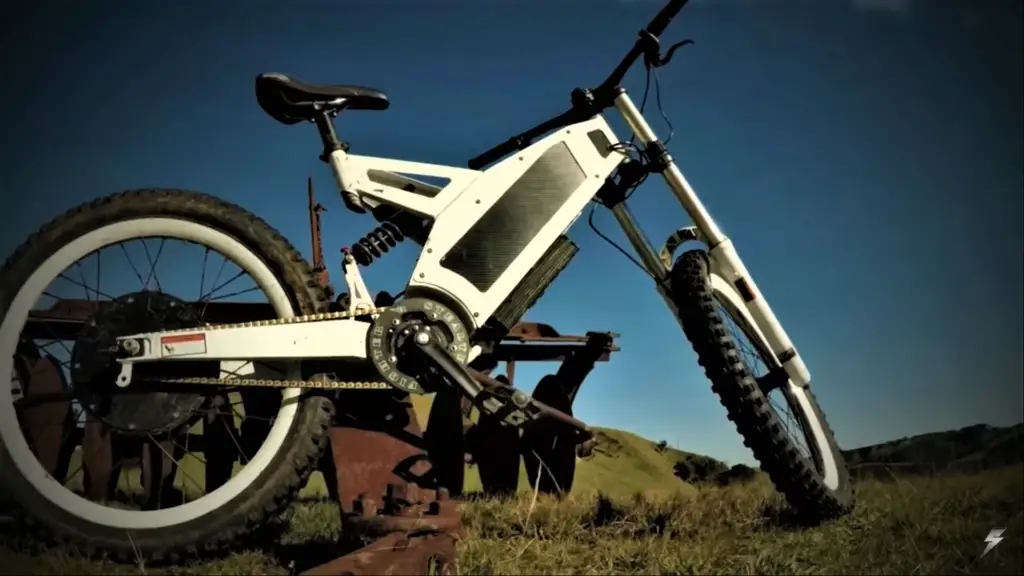 Stealth-F-37-Light-Electric-Dirt-Bike-closer-frame-view