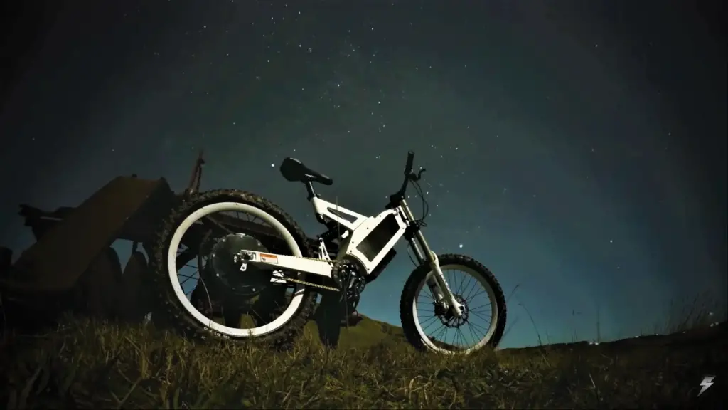 Stealth-F-37-Light-Electric-Dirt-Bike-farther-look