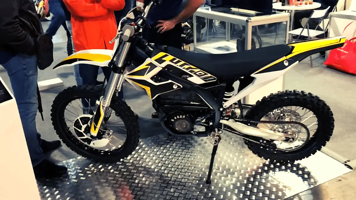 suron storm bee